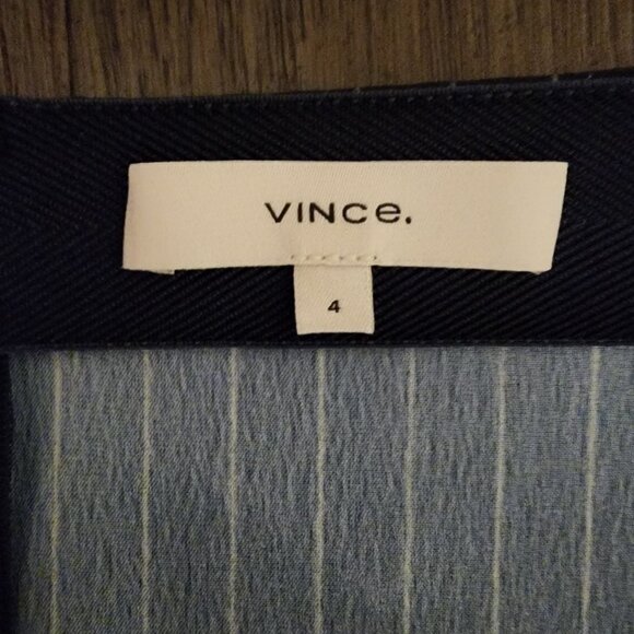 Vince Long Pencil Skirt NWT Black Size 4 - Picture 6 of 9